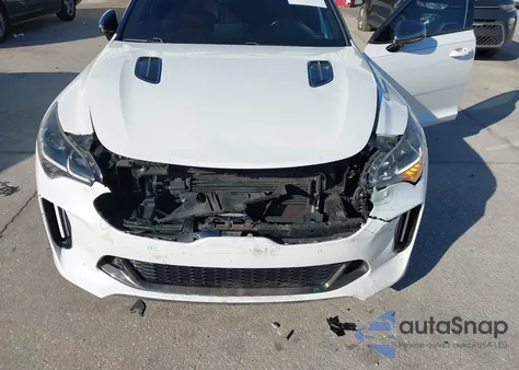 2018 Kia Stinger Gt1 из США, поврежденный, VIN KNAE45LC2J6018248